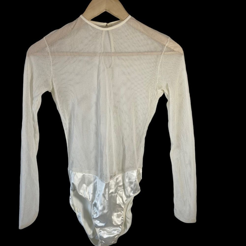 Guy Laroche Paris Vintage 80's‎  Ivory Mesh Long Sleeve Bodysuit Sz S